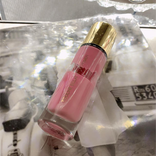 Yves Saint Laurent Beaute(イヴサンローランボーテ)のYSL イヴ・サンローラン　ピンク　下地 コスメ/美容のベースメイク/化粧品(化粧下地)の商品写真