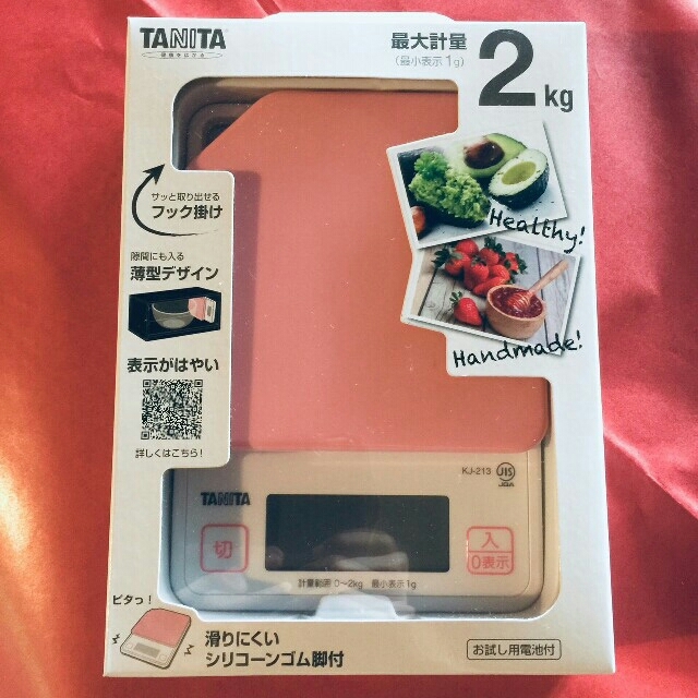 TANITA(タニタ)の新品未使用 タニタ キッチンスケール 2kg ストロベリーピンク インテリア/住まい/日用品のキッチン/食器(調理道具/製菓道具)の商品写真