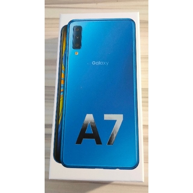 SAMSUNG(サムスン)のSamsung Galaxy A7 ブルー  スマホ/家電/カメラのスマートフォン/携帯電話(スマートフォン本体)の商品写真