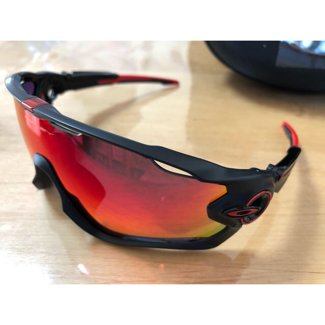 Oakley(オークリー)の【新品未使用】OAKLEY オークリー ジョウブレイカー マッドブラック スポーツ/アウトドアの自転車(ウエア)の商品写真