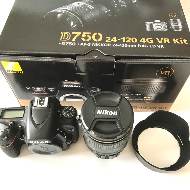 人気新品入荷 - Nikon D750 レンズキット　1490ショット VR 24-120 デジタル一眼
