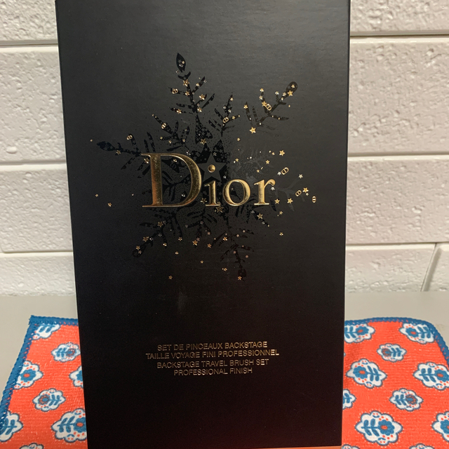 Dior(ディオール)のDior  メイクブラシ コスメ/美容のメイク道具/ケアグッズ(ブラシ・チップ)の商品写真