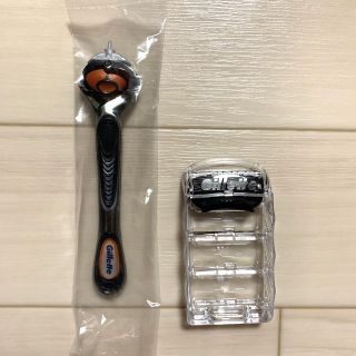 値下げしました！Gillette  ジレット　髭剃り(メンズシェーバー)