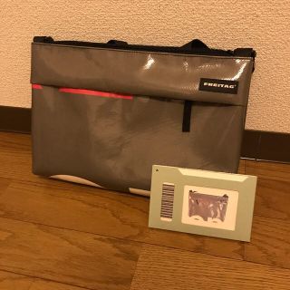 FREITAG(ピンク/桃色系)のフリマアイテム一覧 FREITAG(ピンク/桃色系)のフリマアイテム一覧