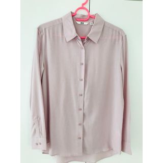 ユニクロ(UNIQLO)のくすみピンク　とろみブラウス(シャツ/ブラウス(長袖/七分))