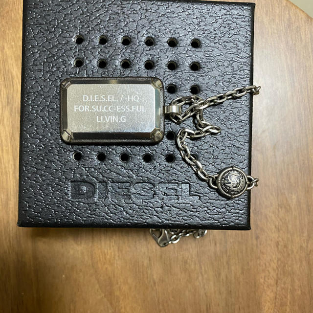 DIESEL(ディーゼル)の最終値下げ　DIESEL ディーゼル　ネックレス メンズのアクセサリー(ネックレス)の商品写真