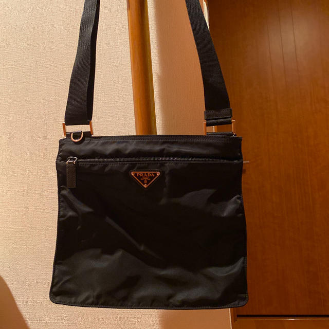 PRADA(プラダ)のPRADA ショルダーバッグ レディースのバッグ(ショルダーバッグ)の商品写真