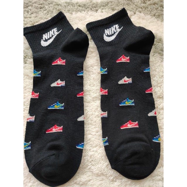 NIKE(ナイキ)のNIKE 靴下 26〜28cm ソックス 3足セット メンズのレッグウェア(ソックス)の商品写真