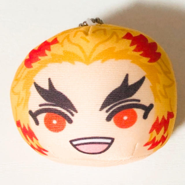 新品☆鬼滅の刃【煉獄杏寿郎】おまんじゅうにぎにぎマスコット2 新品☆鬼滅の刃【煉獄杏寿郎】おまんじゅうにぎにぎマスコット2