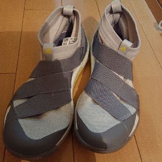 アディダス(adidas)のアディダス シューズ(スニーカー)