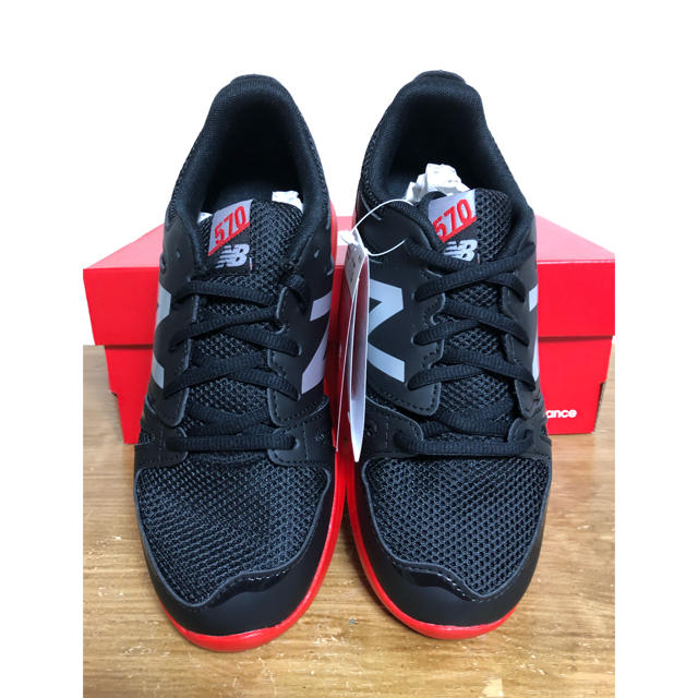 New Balance(ニューバランス)のニューバランス キッズ シューズ 22.0cm キッズ/ベビー/マタニティのキッズ靴/シューズ(15cm~)(スニーカー)の商品写真