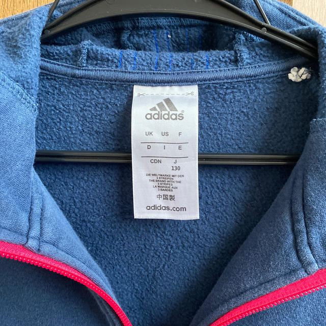 adidas(アディダス)のadidas パーカー キッズ/ベビー/マタニティのキッズ服男の子用(90cm~)(ジャケット/上着)の商品写真