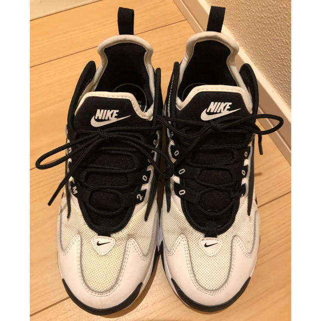 NIKE zoom２K ２３センチ