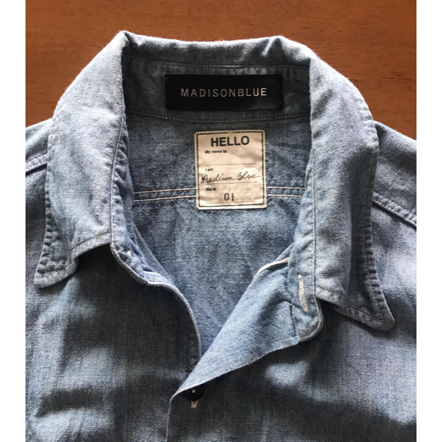 MADISONBLUE(マディソンブルー)のりりこ。様専用　マディソンブルー　シャンブレーシャツ　ハンプトン レディースのトップス(シャツ/ブラウス(長袖/七分))の商品写真