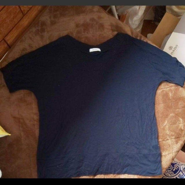moussy(マウジー)のmoussy トップス Vネック ブラック オーバーサイズ レディースのトップス(Tシャツ(半袖/袖なし))の商品写真