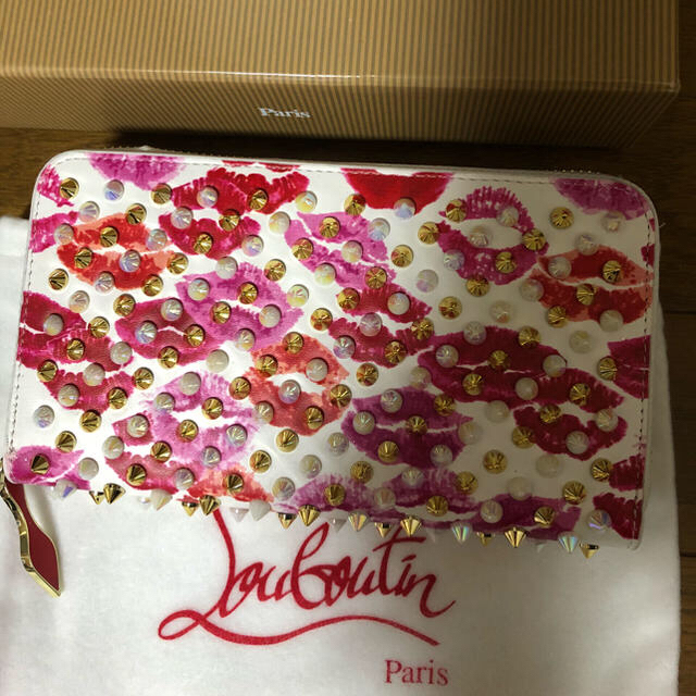 Christian Louboutin クリスチャン ルブタン 長財布 リップ柄