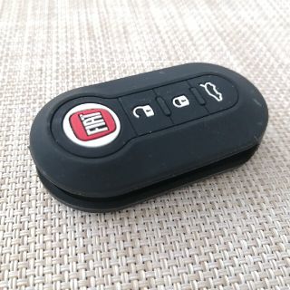 フィアット　シリコンキーカバー　FIAT　(車外アクセサリ)