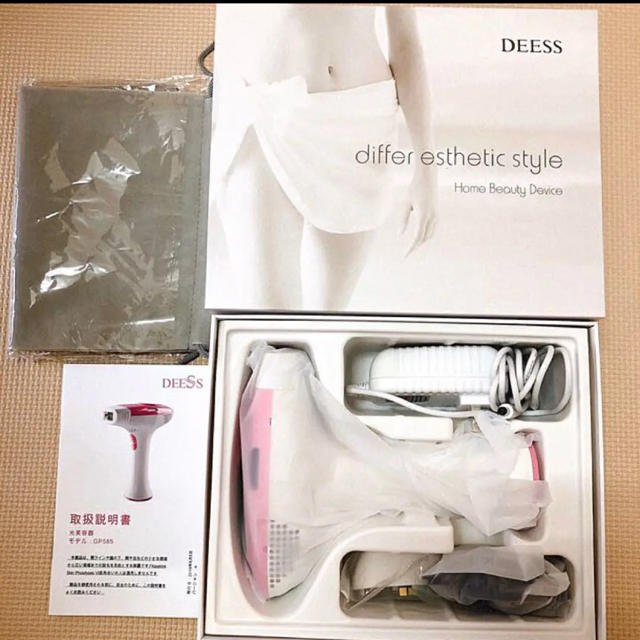 ☆美品☆ DEESS GP585 男女兼用 脱毛器 美顔器　2 in 1