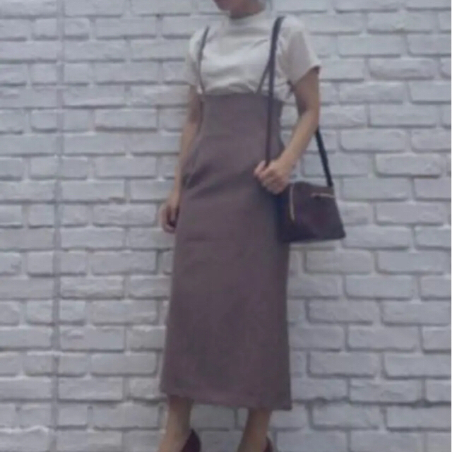 GU(ジーユー)のGU サスペンダー付　ナロースカート(Lサイズ) レディースのスカート(その他)の商品写真