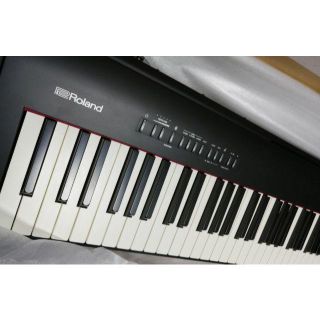 ローランド(Roland)の新品♡Rolandローランド 電子ピアノ FP-30 88鍵盤 2019年製 黒(電子ピアノ)