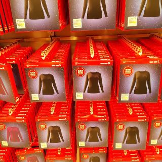 ユニクロ(UNIQLO)のユニクロ ヒートテック(アンダーシャツ/防寒インナー)