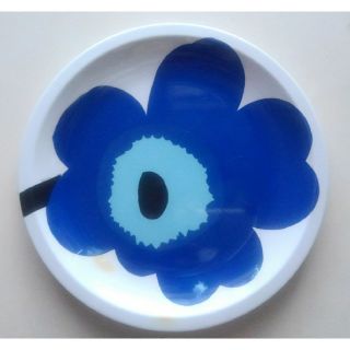 マリメッコ(marimekko)の【タイムセール❗】メラミン樹脂 Blue Unikko ラウンドディナープレート(食器)