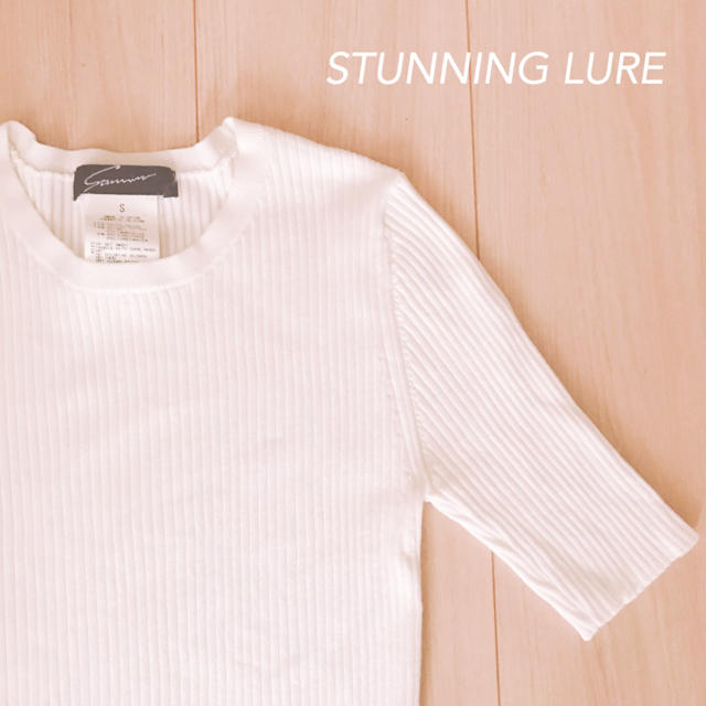 STUNNING LURE(スタニングルアー)のSTUNNING LURE 5部袖リブニットトップス レディースのトップス(カットソー(半袖/袖なし))の商品写真