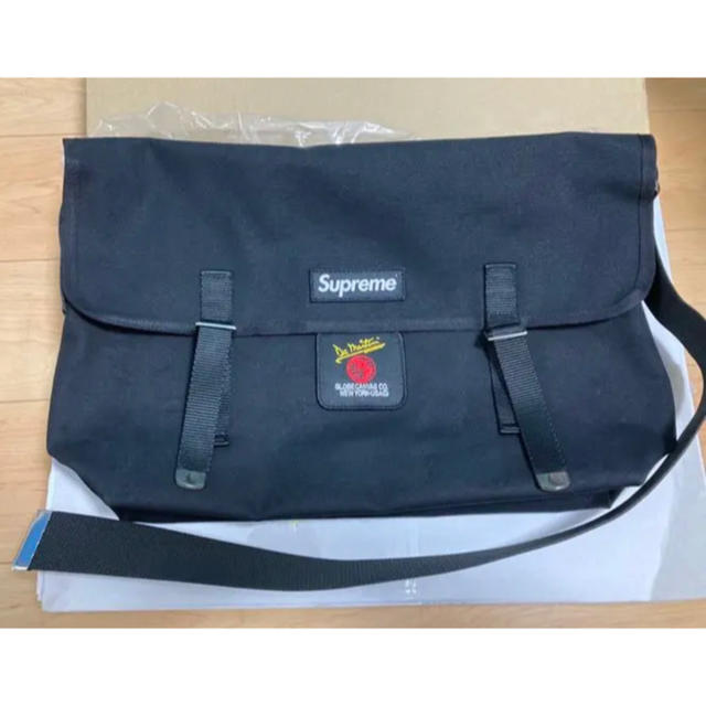 Supreme(シュプリーム)の未使用 シュプリーム　メッセンジャーバッグ　De Messenger Bag メンズのバッグ(メッセンジャーバッグ)の商品写真