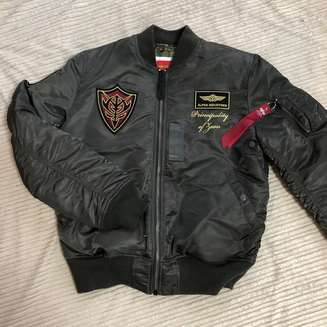 ALPHA INDUSTRIES(アルファインダストリーズ)のSTRICT-G×ALPHA INDUSTRIESジオン軍MA-1ジャケット  メンズのジャケット/アウター(ブルゾン)の商品写真