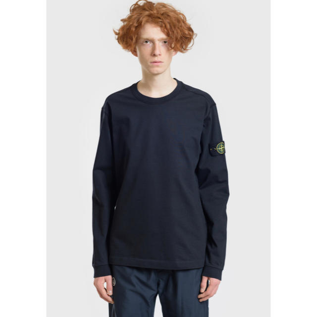 STONE ISLAND(ストーンアイランド)のSTONE ISLAND ロゴワッペンL/S TEE 未使用 (L) メンズのトップス(Tシャツ/カットソー(七分/長袖))の商品写真