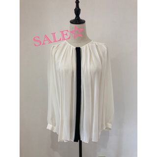 ランバンオンブルー(LANVIN en Bleu)のSALE☆6800→5500！LANVIN en Bleu プリーツブラウス(シャツ/ブラウス(長袖/七分))