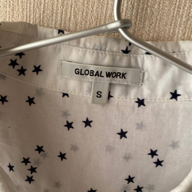 GLOBAL WORK(グローバルワーク)のグローバルワーク　星柄　シャツ レディースのトップス(シャツ/ブラウス(長袖/七分))の商品写真