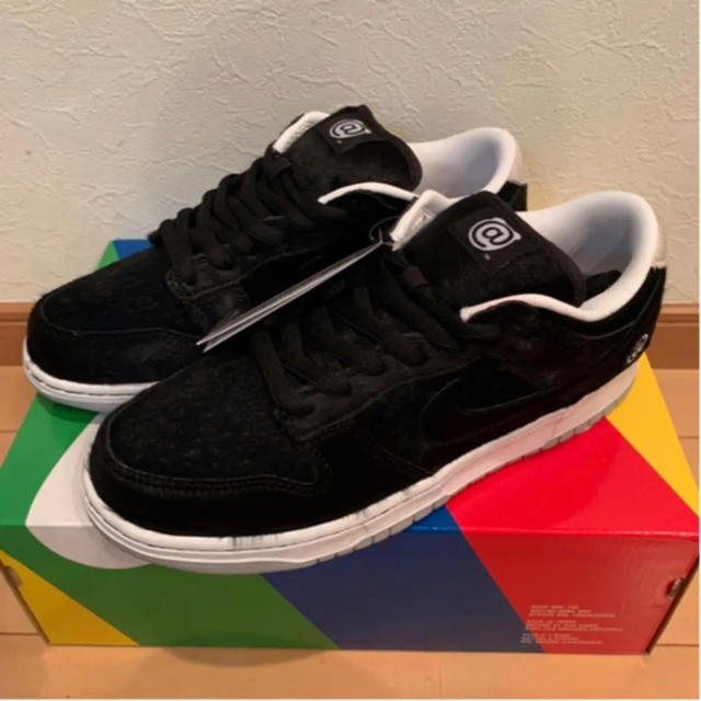 MEDICOM TOY(メディコムトイ)のNIKE SB DUNK LOW OG QS MEDICOM TOY メディコム メンズの靴/シューズ(スニーカー)の商品写真