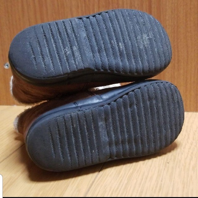 OshKosh(オシュコシュ)のオシュコシュ ムートンブーツ 14.5cm キッズ/ベビー/マタニティのベビー靴/シューズ(~14cm)(ブーツ)の商品写真