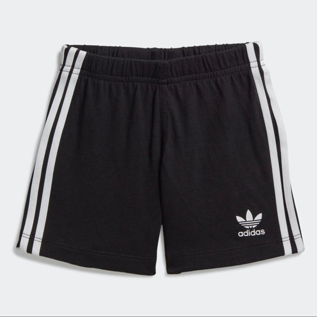 adidas(アディダス)の【新品】adidas アディダス トレフォイル 上下 セットアップ 80 キッズ/ベビー/マタニティのベビー服(~85cm)(Ｔシャツ)の商品写真