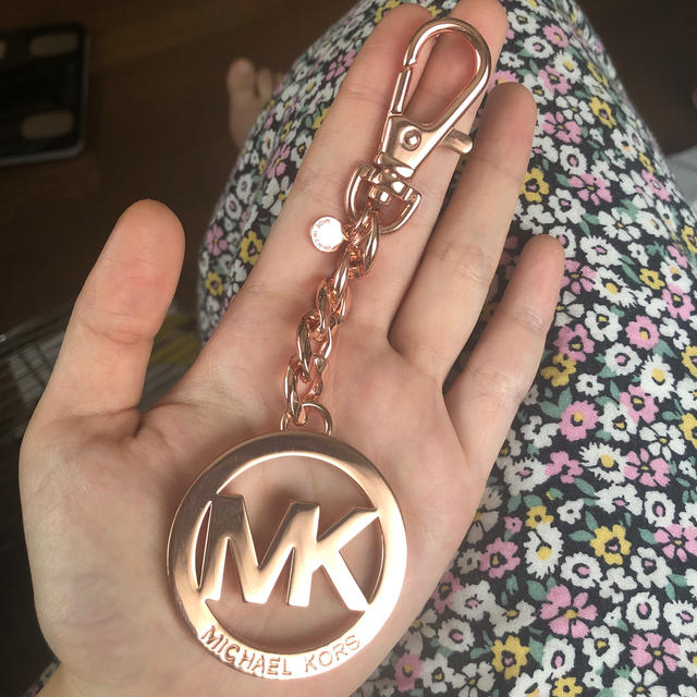 Michael Kors(マイケルコース)のマイケルコースキーホルダー レディースのファッション小物(キーホルダー)の商品写真