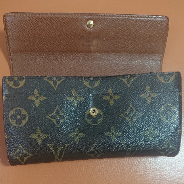 LOUIS VUITTON(ルイヴィトン)のLOUIS VUITTON長財布 レディースのファッション小物(財布)の商品写真