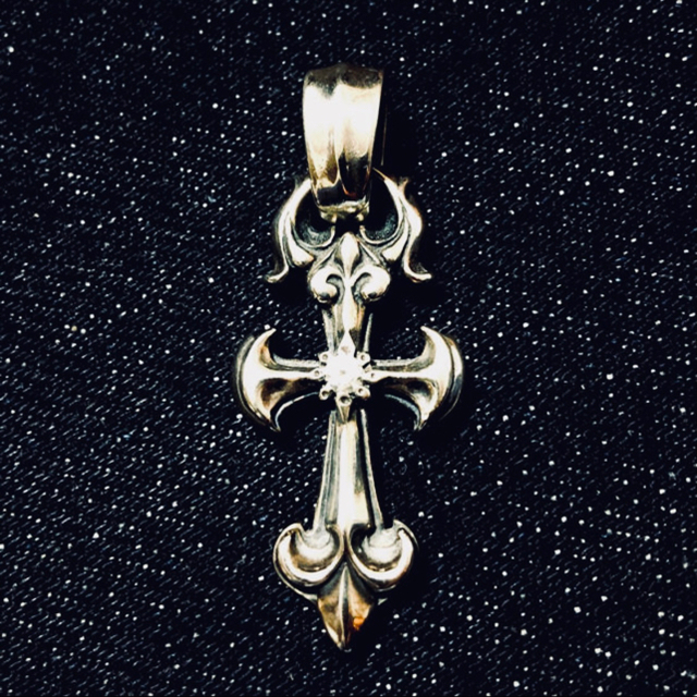 BILL WALL LEATHER(ビルウォールレザー)のBWL  LARGE SAILOR CROSS w/clear stone メンズのアクセサリー(ネックレス)の商品写真