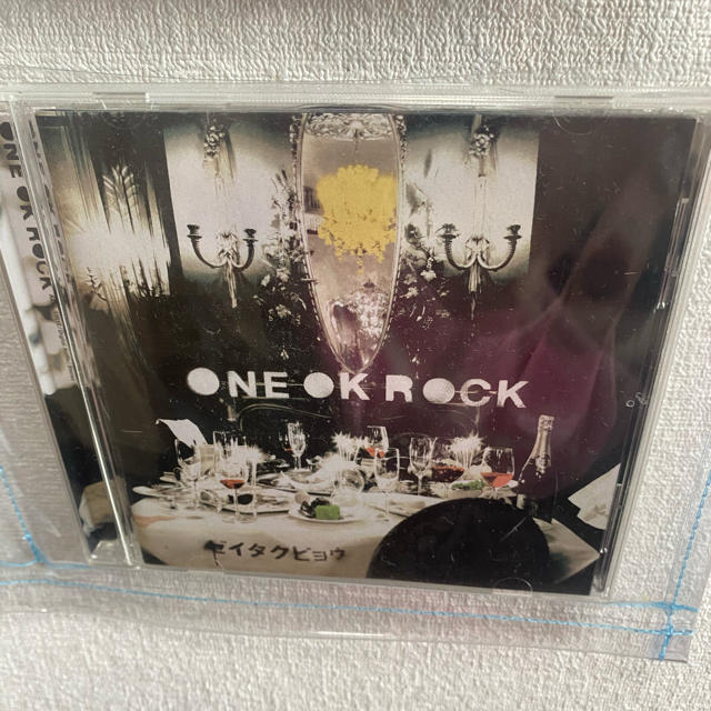 ONE OK ROCK(ワンオクロック)のONE OK ROCK ゼイタクビョウ CD エンタメ/ホビーのCD(ポップス/ロック(邦楽))の商品写真