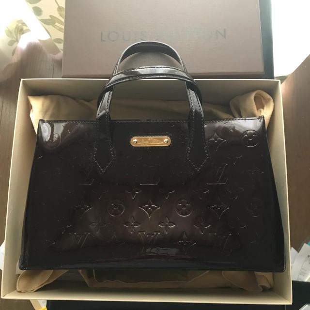 VUITTON