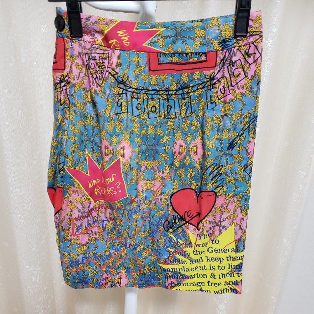 数量限定価格!! Vivienne Westwood スカート 柄 ヴィヴィアンウエスト
