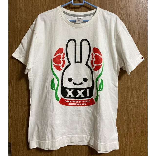 CUNE(キューン)のCUNE 21周年記念　tシャツ メンズのトップス(Tシャツ/カットソー(半袖/袖なし))の商品写真