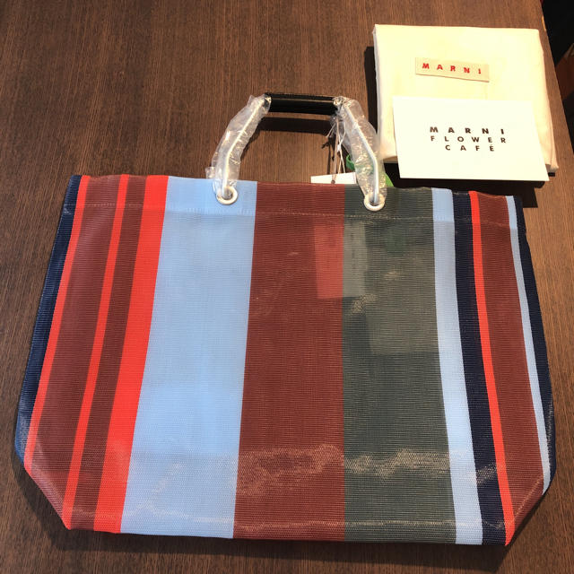 MARNI マルニ フラワーカフェ ストライプバッグ ラッカーレッド MARNI マルニ フラワーカフェ ストライプバッグ ラッカーレッド