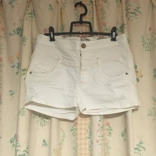 ベルシュカ(Bershka)のbershkaショーパン(ショートパンツ)