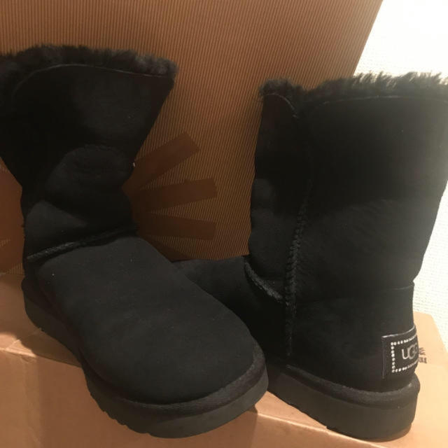 UGG ショートブーツ