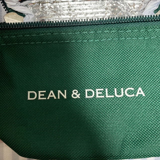 DEAN & DELUCA(ディーンアンドデルーカ)のke1様専用　DEAN&DELUCA保冷バッグミニサイズのみ インテリア/住まい/日用品の日用品/生活雑貨/旅行(日用品/生活雑貨)の商品写真