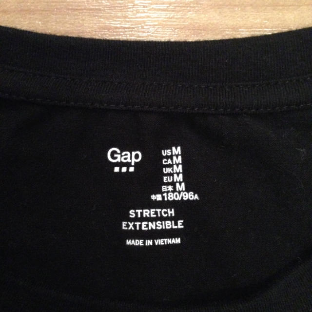 GAP(ギャップ)のGAP★ブラック Tシャツ メンズのトップス(Tシャツ/カットソー(半袖/袖なし))の商品写真