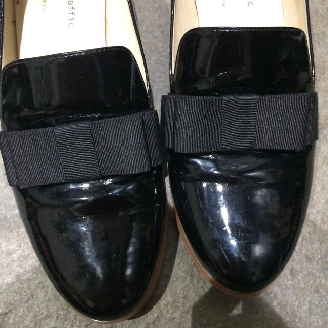 ORiental TRaffic(オリエンタルトラフィック)のリボン☆黒☆オリエンタルトラフィック レディースの靴/シューズ(ローファー/革靴)の商品写真