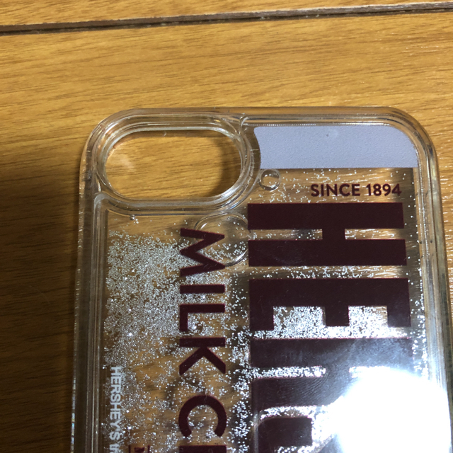 niko and...(ニコアンド)のニコアンド   スマホケース　HERSHEY'S グリッター　niko and スマホ/家電/カメラのスマホアクセサリー(iPhoneケース)の商品写真