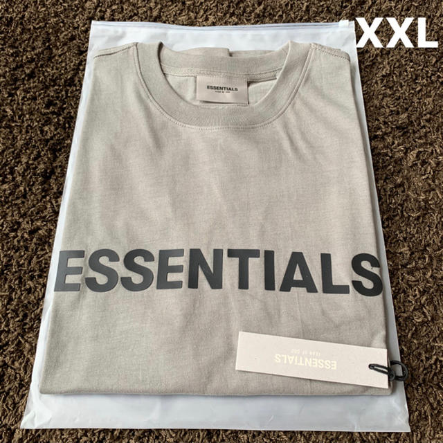 FEAR OF GOD(フィアオブゴッド)のXXLサイズ Essentials 20ss新作 Tシャツ チャコール グレー メンズのトップス(Tシャツ/カットソー(半袖/袖なし))の商品写真